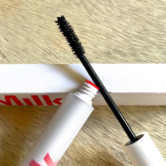 NEW MILK MAKEUP Rise Lifting & Lengthening Mascera in Elevate - Picture 6 of 10